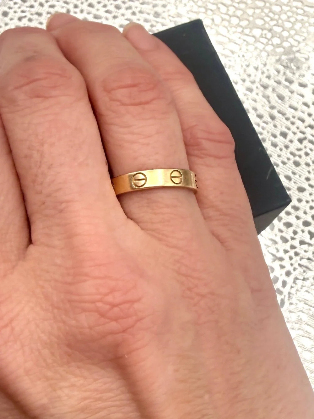 Cartier Gold Screw Accent Women’s Ring Size 52-6 - Picture 2 of 5